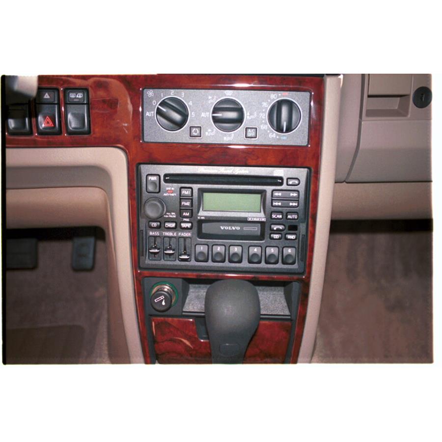 1997 Volvo 960 Factory Radio