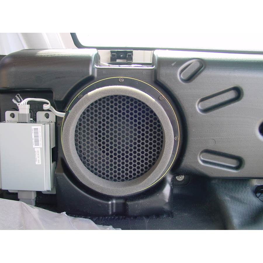 2004 Mercury Mountaineer Far-rear side speaker
