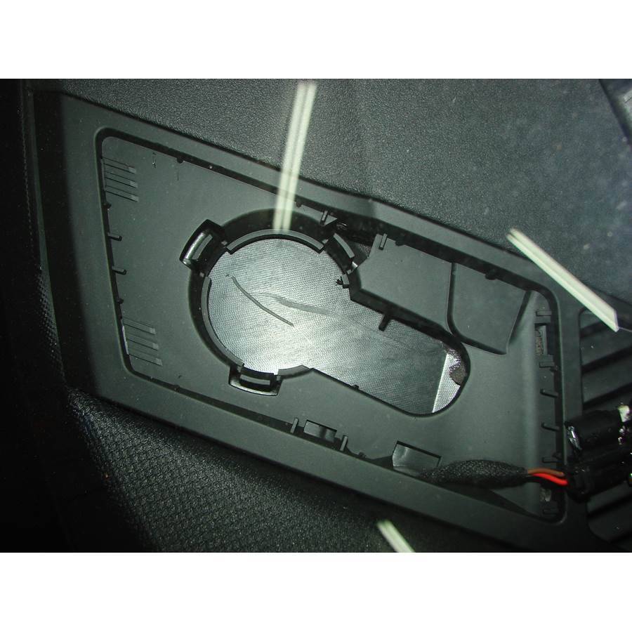 2013 Audi TT Dash speaker removed