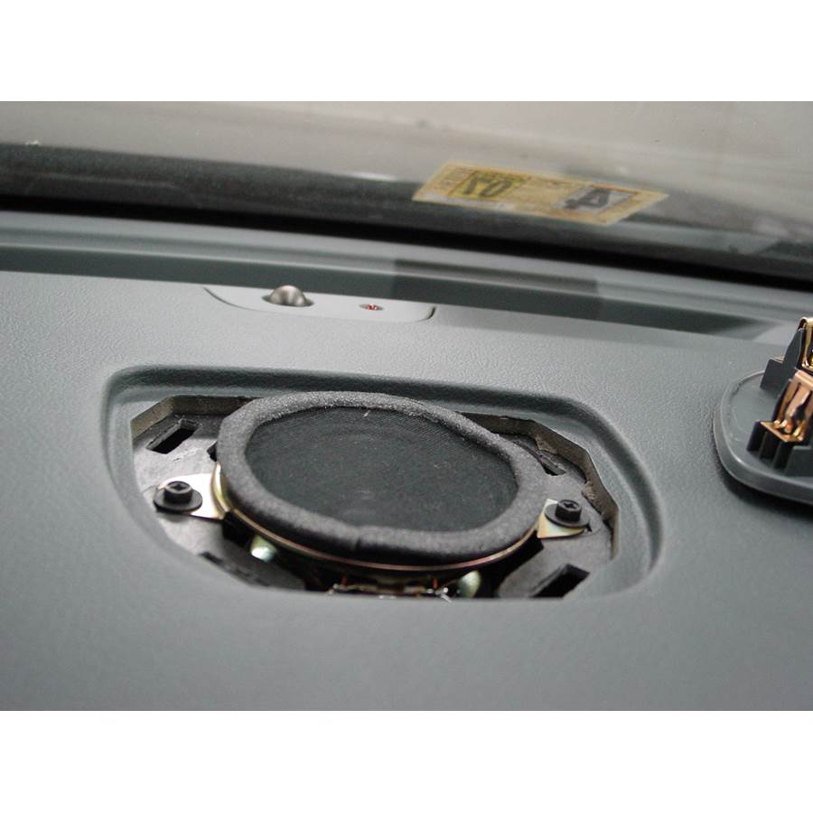 2008 Buick Allure Center dash speaker