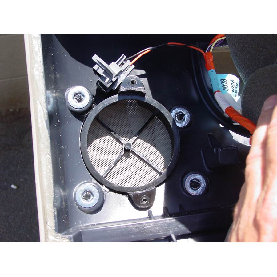 1997 Buick Park Avenue Rear door speaker removed