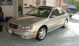2002 Infiniti I35 Exterior