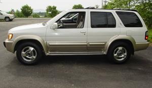 1997 Infiniti QX4 Exterior