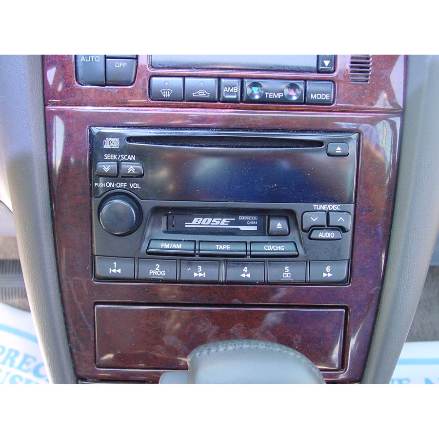 1996 Infiniti I30 Factory Radio
