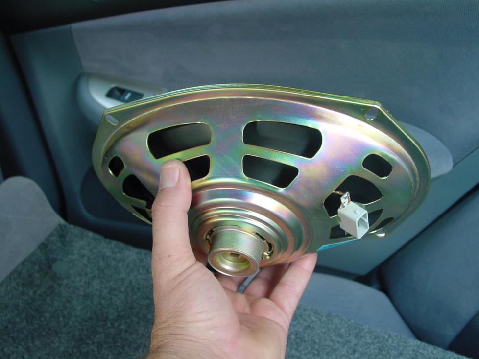 Upgrading The Stereo System In Your 2003 2007 Honda Accord