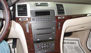 2010 Cadillac Escalade EXT Factory Radio