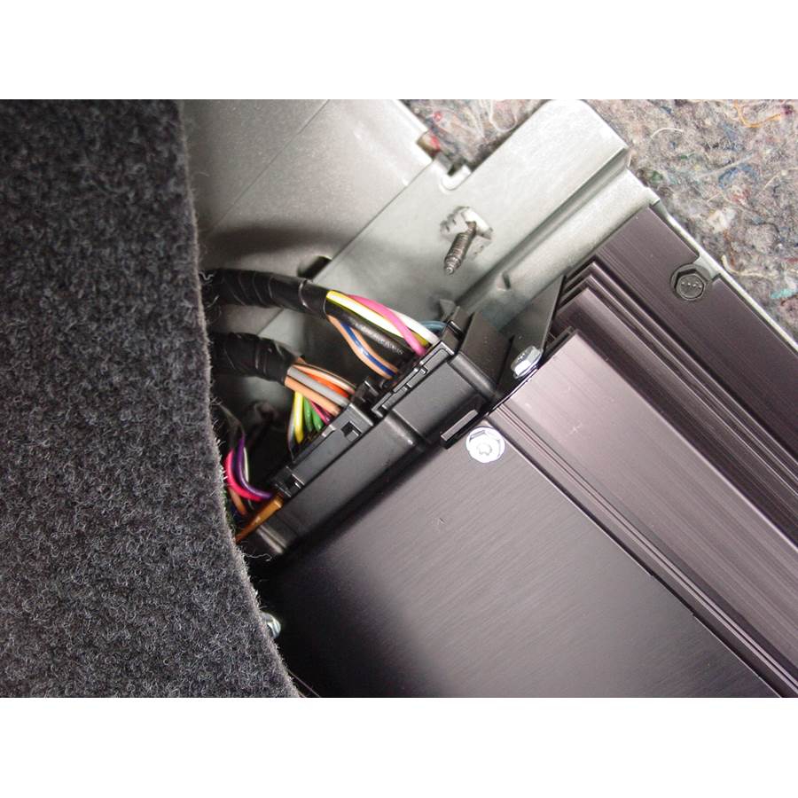 2008 Cadillac DTS Factory amplifier