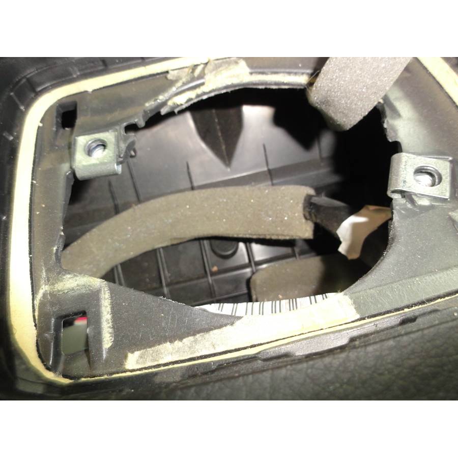 2015 Lexus RX450H Center dash speaker removed