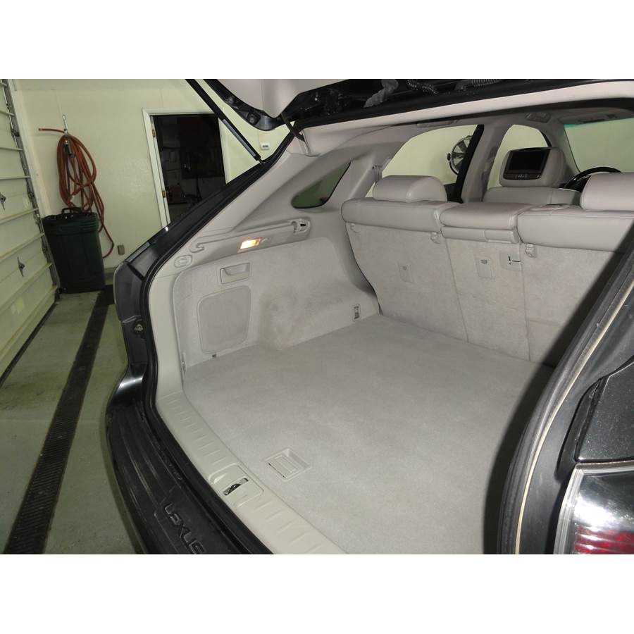 2015 Lexus RX450H Far-rear side speaker location