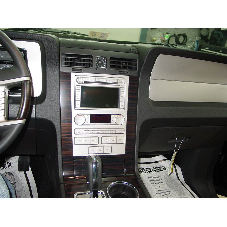2008 Lincoln Navigator Factory Radio