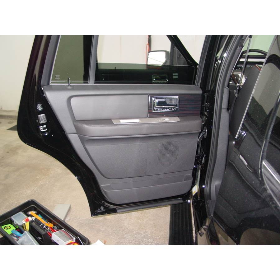 2010 Lincoln Navigator Rear door speaker location