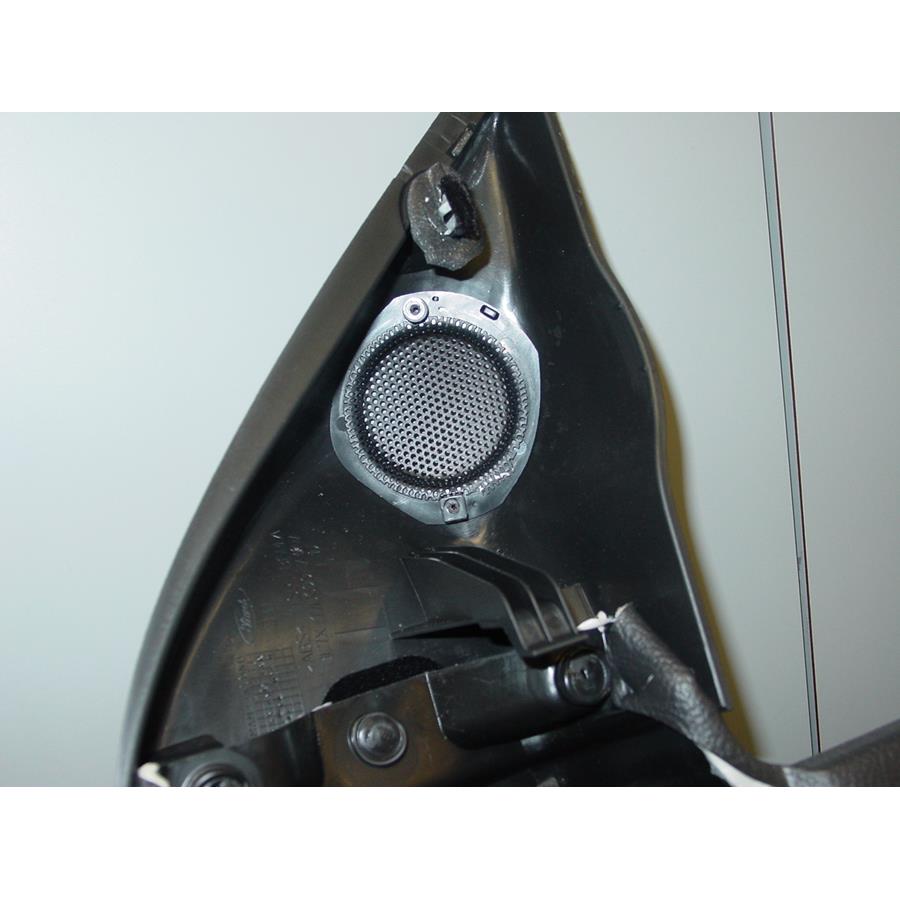 2006 Lincoln Navigator Front door tweeter removed