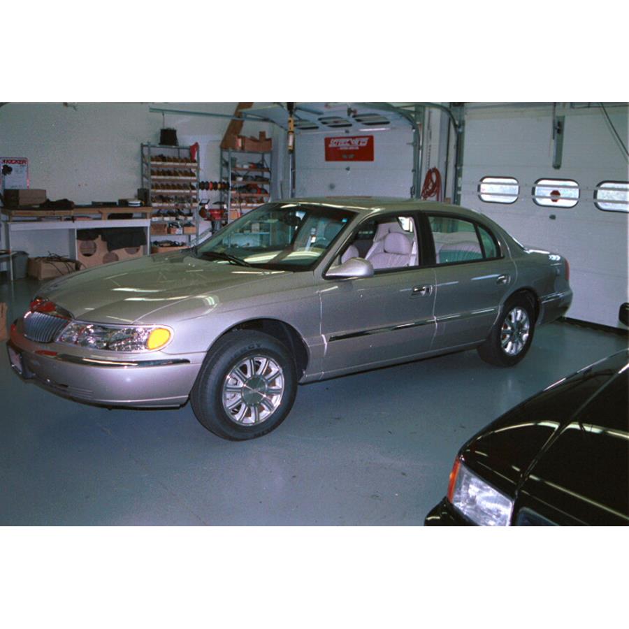 2001 Lincoln Continental Exterior