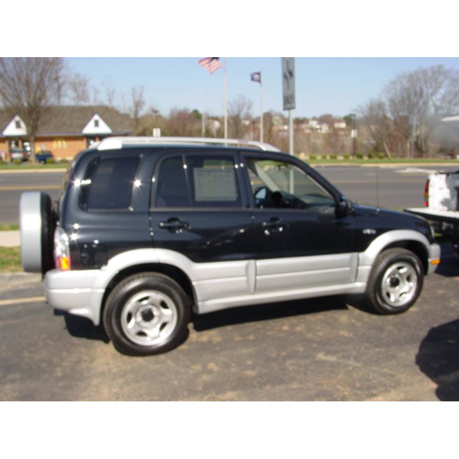 2003 Suzuki Grand Vitara Exterior