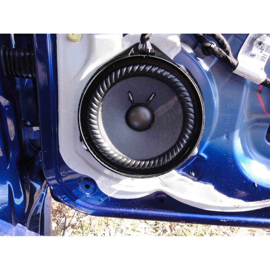 2014 Fiat 500 Front door speaker