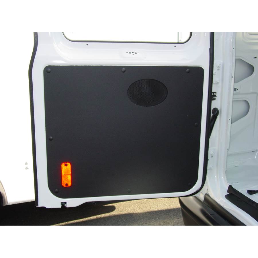 2009 Ford E Series Tail door speaker location