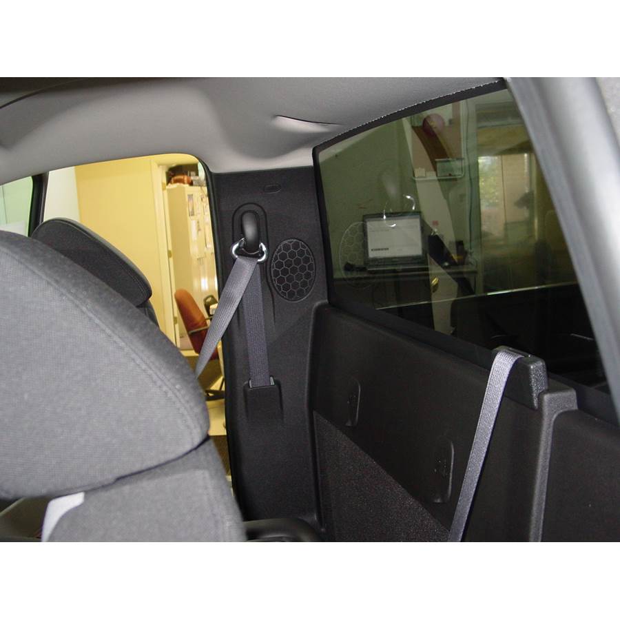 2013 Chevrolet Silverado 2500/3500 Rear cab speaker location