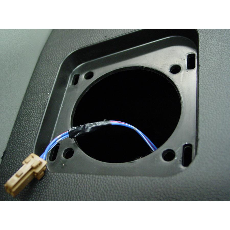 2007 Nissan Titan Dash speaker removed