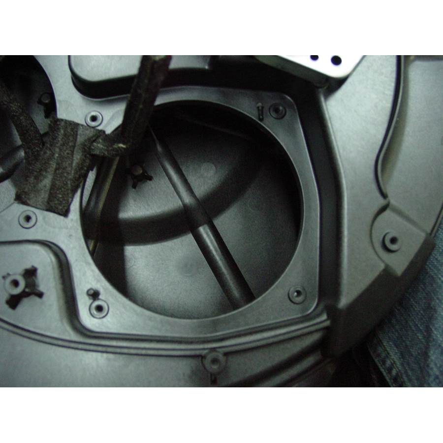 2010 Nissan Murano Under cargo floor speaker removed
