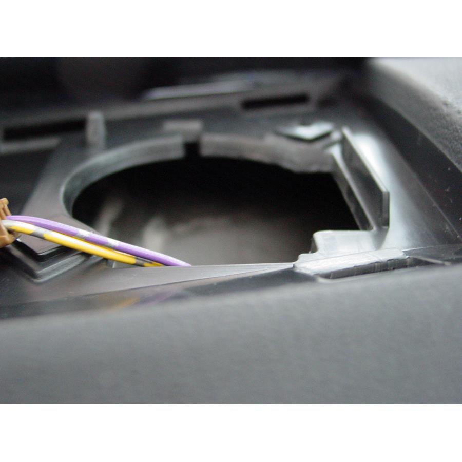 2009 Nissan Sentra Dash speaker removed