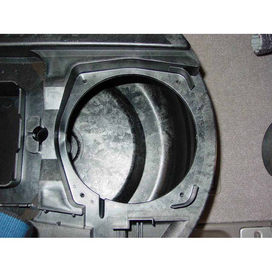 2004 Nissan Murano Under cargo floor speaker removed