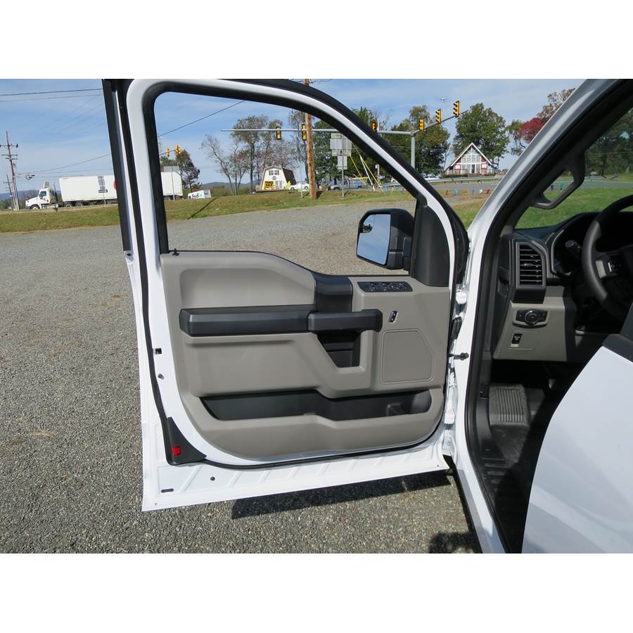2017 Ford F-150 XLT Front door speaker location
