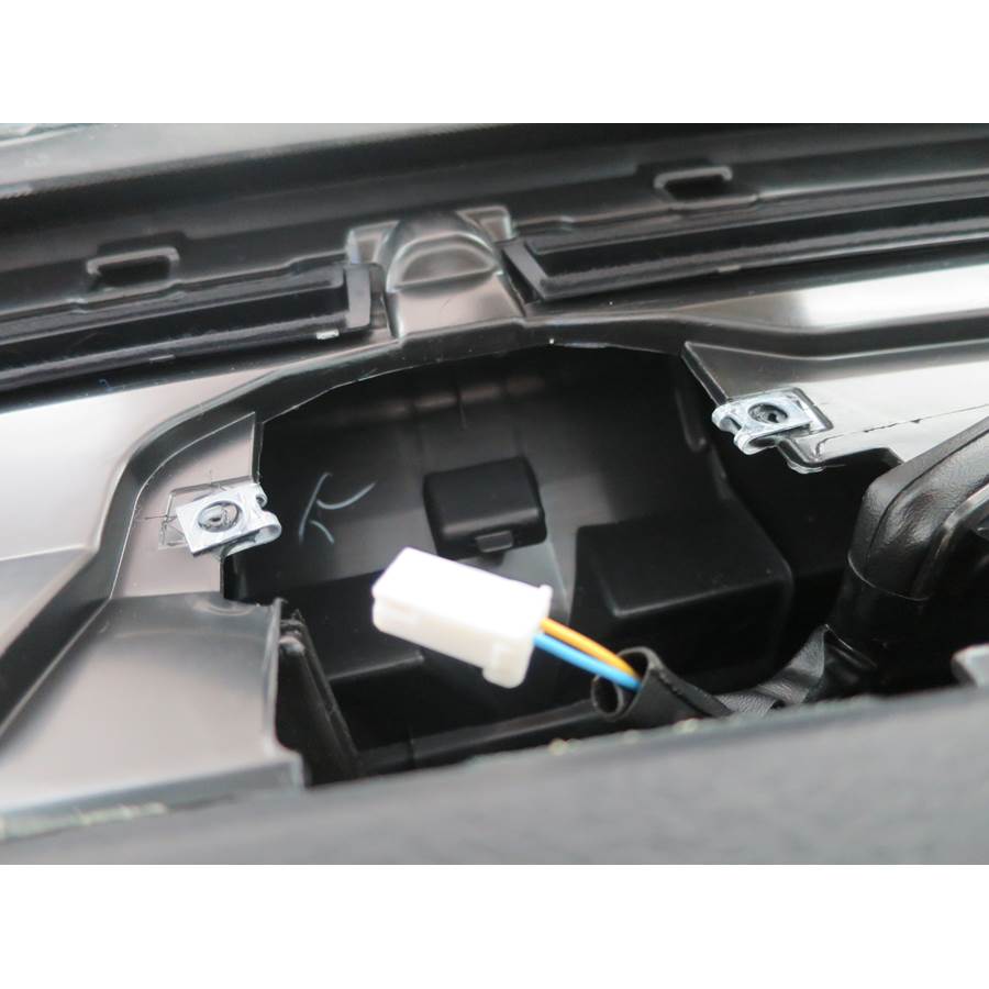 2014 Toyota Avalon Center dash speaker removed