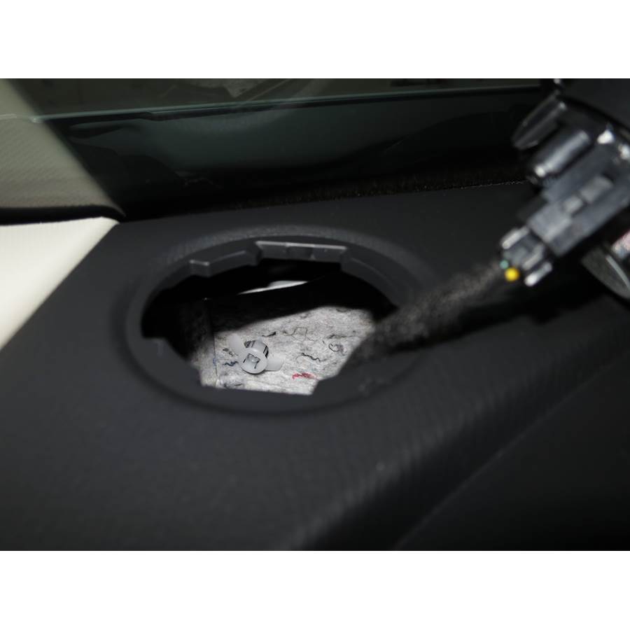 2017 Mazda CX-3 Dash speaker removed