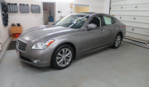 2013 Infiniti M35h Exterior