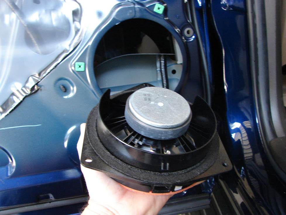 toyota tundra rear door speakers