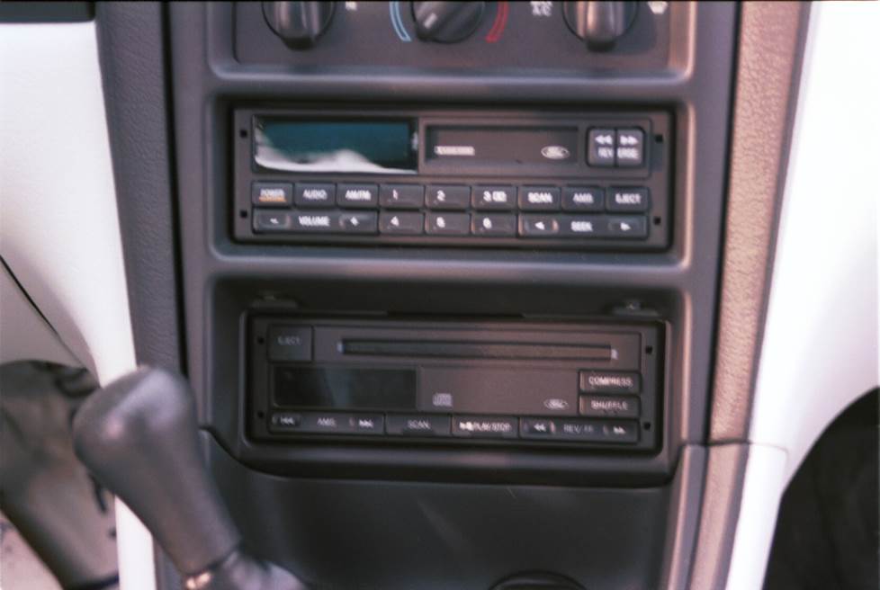 ford mustang cd player