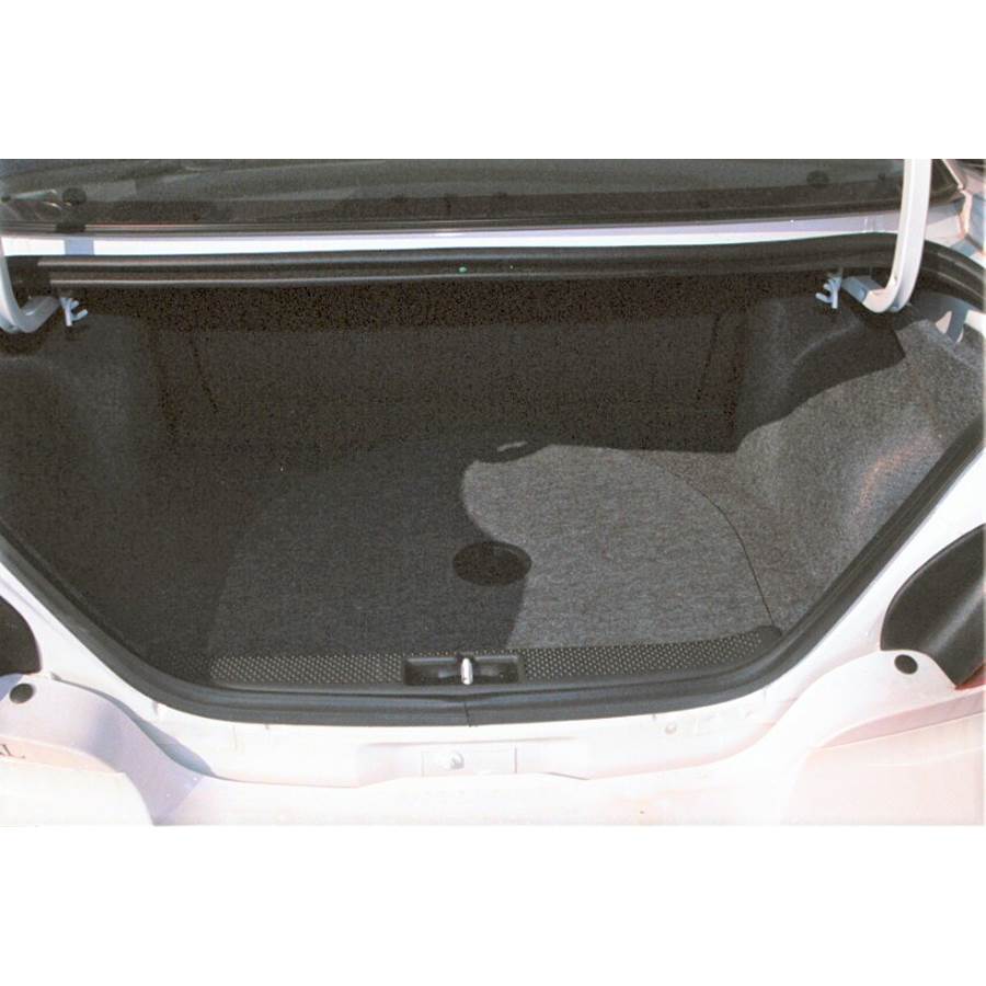 2000 Pontiac Sunfire Cargo space