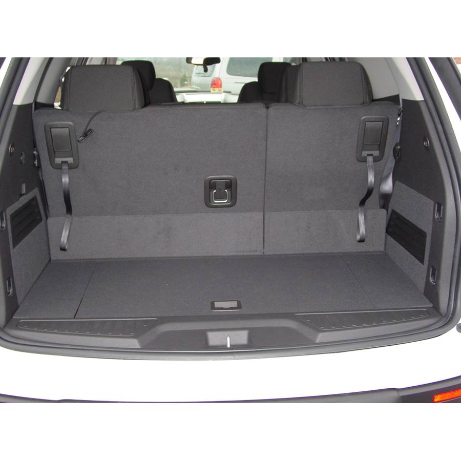 2007 Saturn Outlook Cargo space