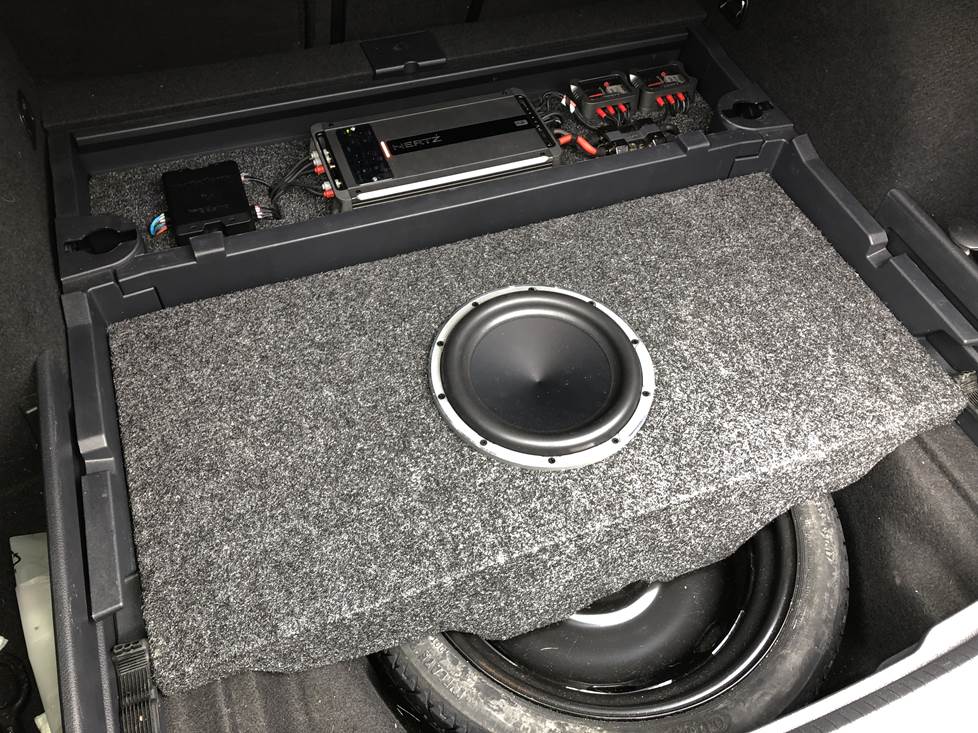 Securing hotsell subwoofer box