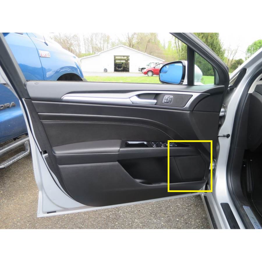 2015 Ford Fusion Front door woofer location