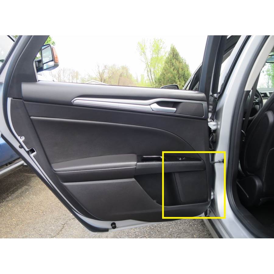 2015 Ford Fusion Rear door woofer location