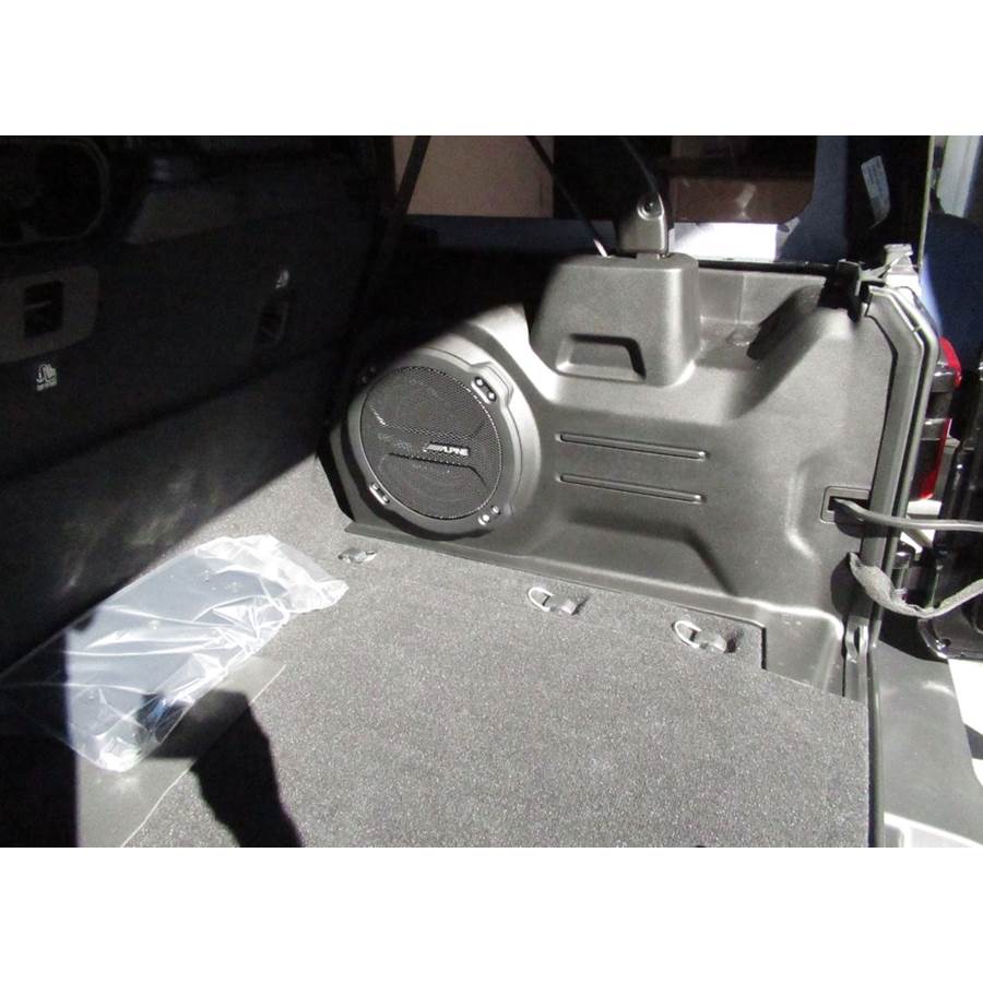 2018 Jeep Wrangler Unlimited (JL) Far-rear side speaker location