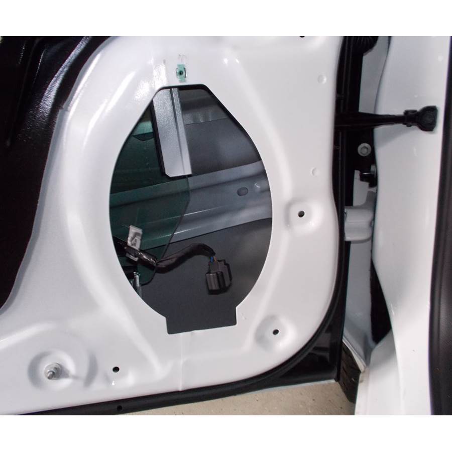 2019 GMC Sierra 2500/3500 Front speaker removed