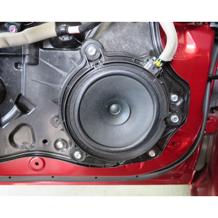 2018 Toyota Yaris iA Front door speaker