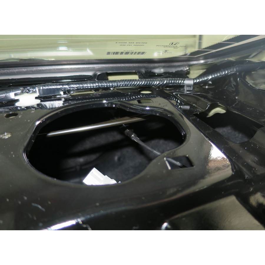 2019 Honda Civic Rear deck speaker removed