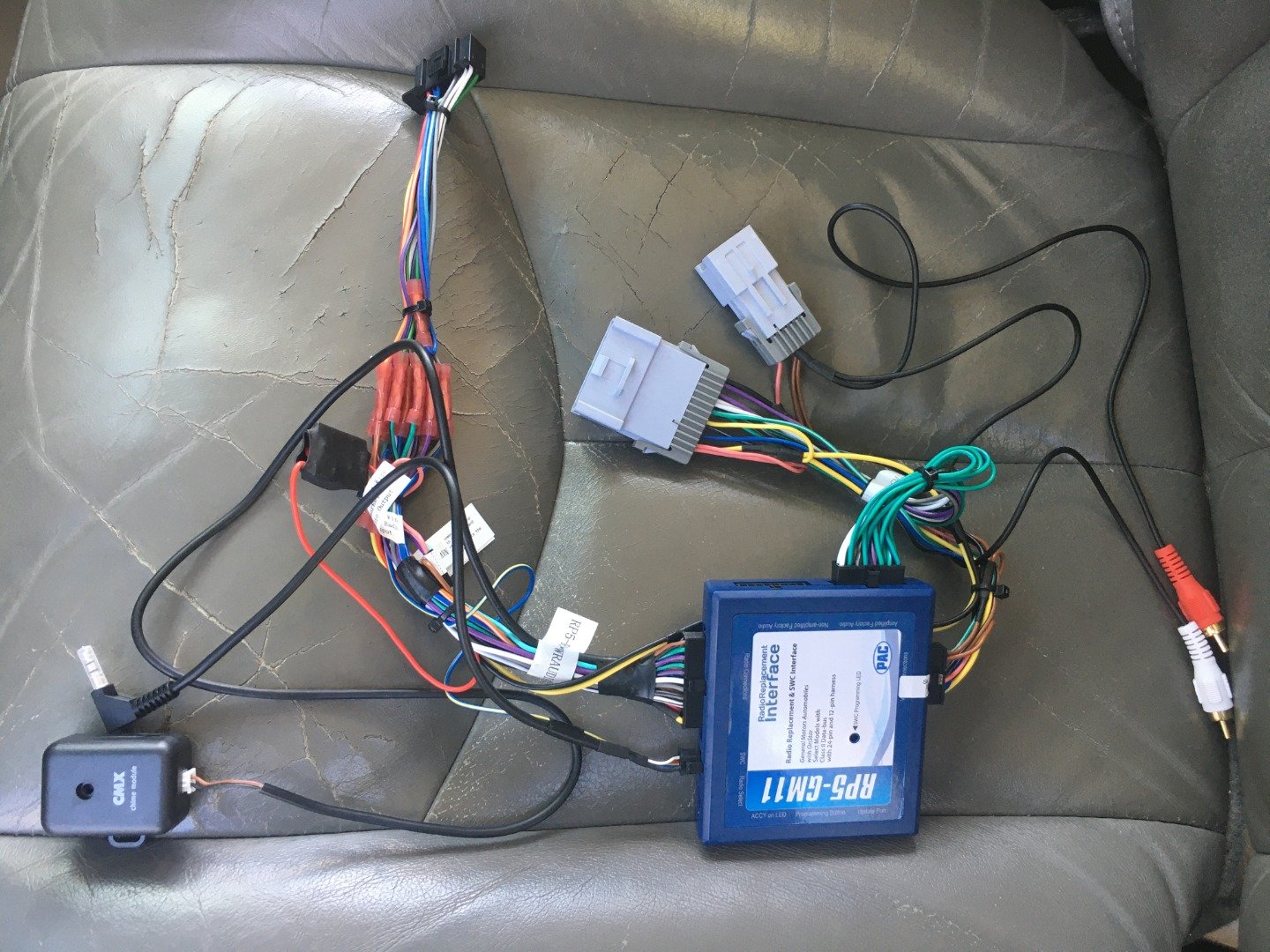Customer Reviews: PAC RP5-GM11 Wiring Interface Connect a new car stereo  and retain OnStar®, factory amp, and steering wheel audio controls in  select 2000-up GM vehicles at Crutchfield Canada  Wiring Harness Rp5 Gm11 Wiring Diagram    Crutchfield