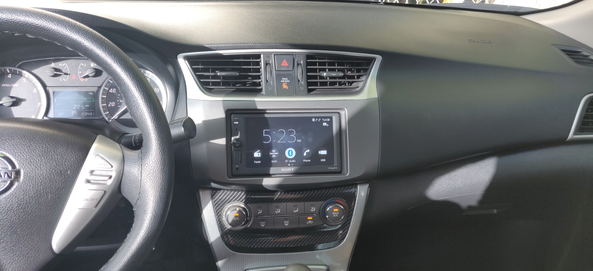 Customer Reviews: Sony XAV-V10BT Digital multimedia receiver at