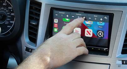 The advantages of having a touchscreen stereo in your car