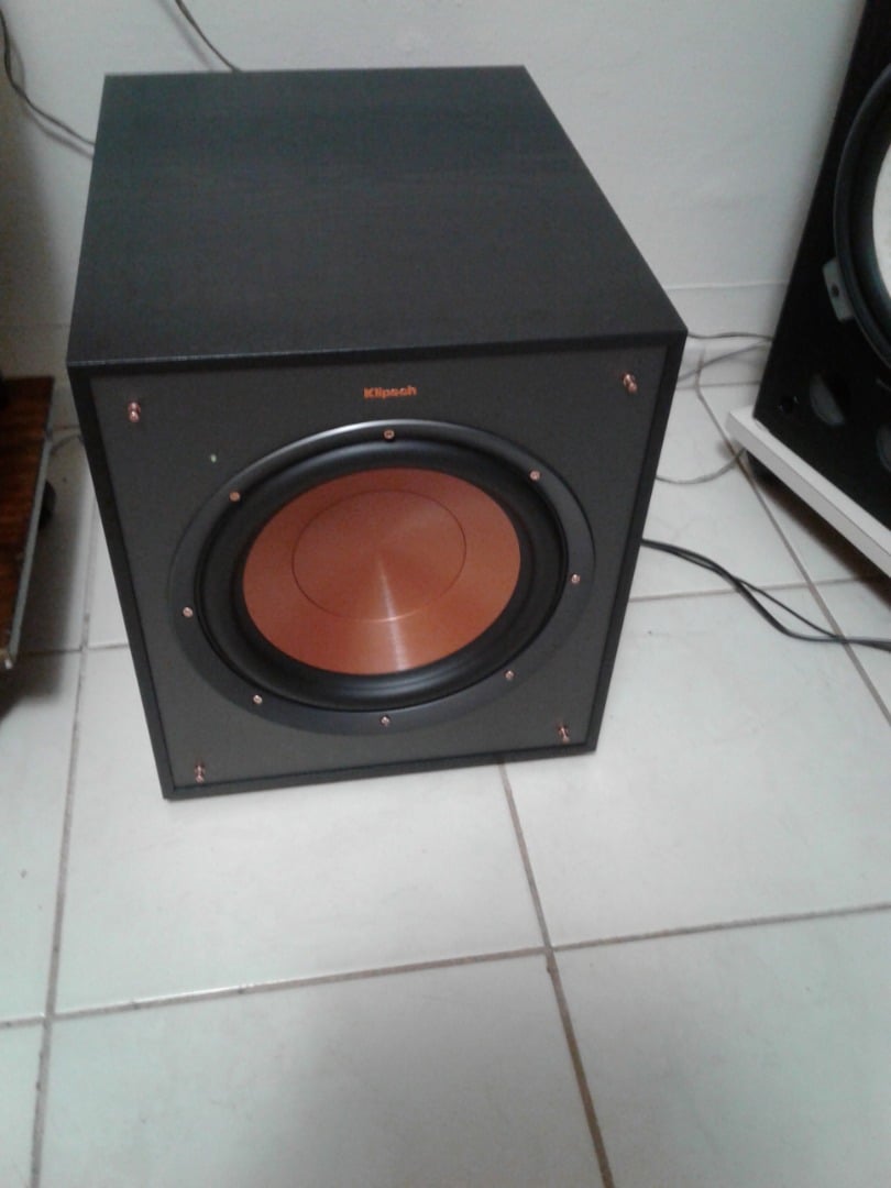 Customer Reviews: Klipsch R-100SW Powered subwoofer at Crutchfield