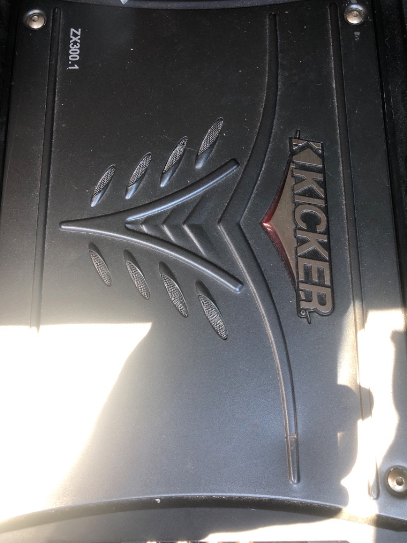 Customer Reviews: Kicker ZX300.1 Mono subwoofer amplifier 300