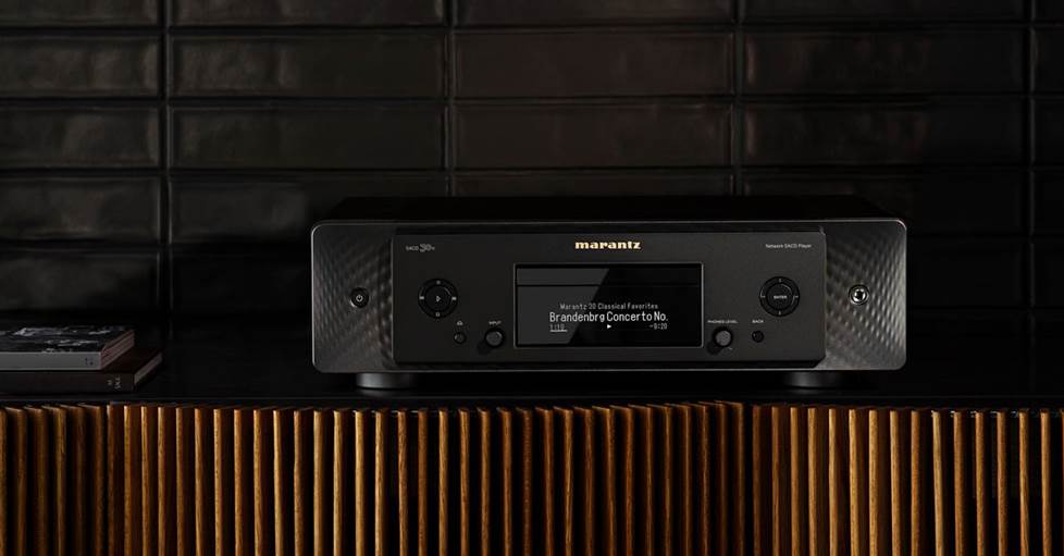 Cambridge Audio AXC35 CD player with AXA35 amplifier