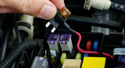 How to tap into a car fuse box
