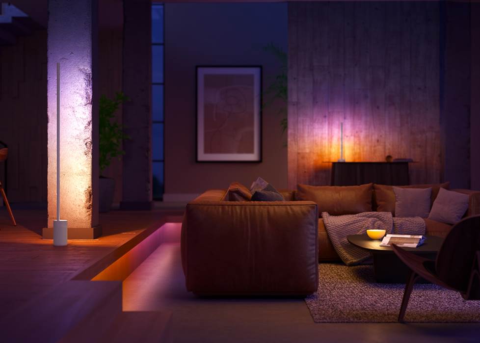Hue Gradient Signe Floor White