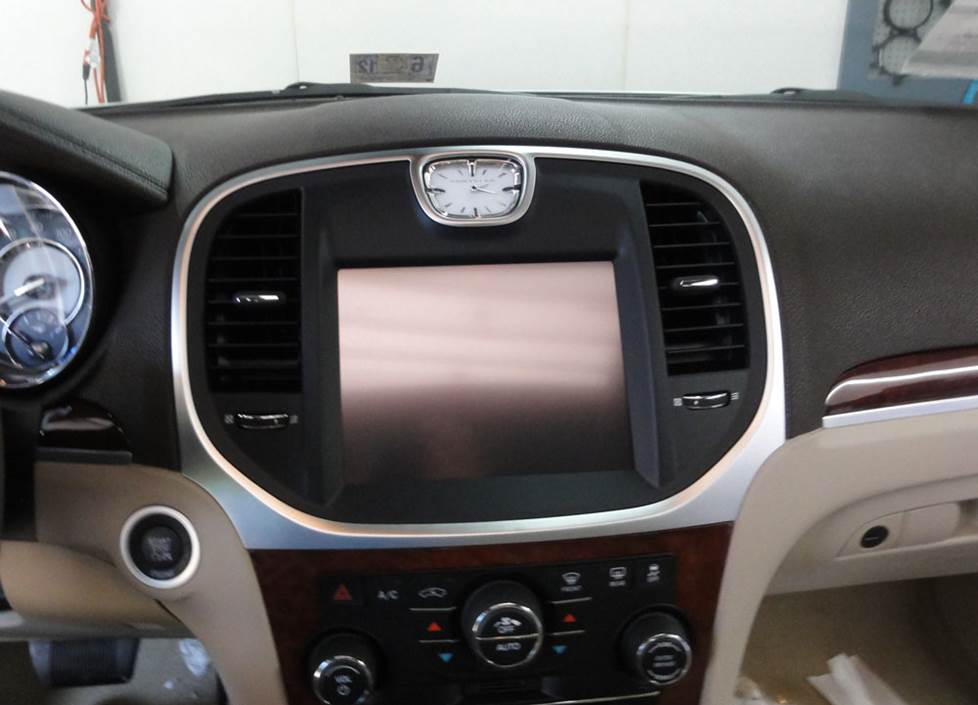 chrysler 300 radio