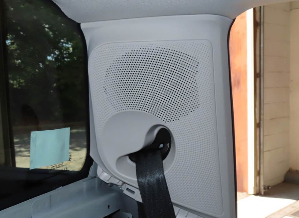 ford maverick pillar speakers